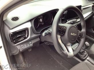 Kia Rio Rio IV (YB), Hatchback, 2017 1.0i T-GDi 100 MHEV picture 8