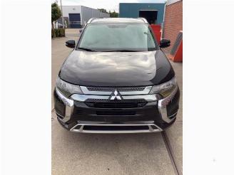 Démontage voiture Mitsubishi Outlander Outlander (GF/GG), SUV, 2012 / 2022 2.4 16V PHEV 4x4 2019/5
