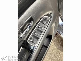 Mitsubishi Outlander Outlander (GF/GG), SUV, 2012 / 2022 2.0 16V PHEV 4x4 picture 14