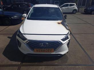 Uttjänta bilar auto Hyundai Ioniq Ioniq, Liftback, 2016 / 2022 1.6 GDI 16V PHEV 2021/9