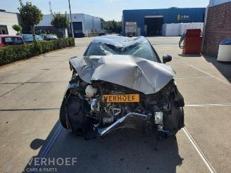 Vrakbiler auto Audi A1 A1 Sportback (8XA/8XF), Hatchback 5-drs, 2011 / 2018 1.0 TFSI Ultra 12V 2017/10