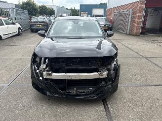 Voiture accidenté Peugeot 208  2023/10