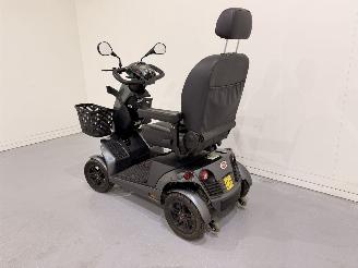 Mango  Scootmobiel FR-1 80ah accu + lader picture 5