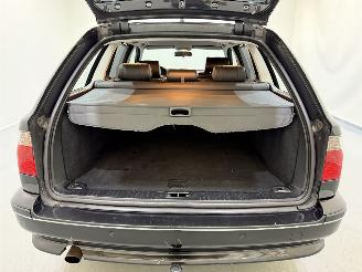 BMW 5-serie Touring 525i Special Exe Aut picture 27