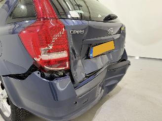 Kia Ceed SW 1.4 CVVT Navigator Plus picture 11
