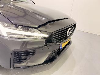 Volvo V-60 2.0 T8 Recharge PHEV R Design AWD picture 41