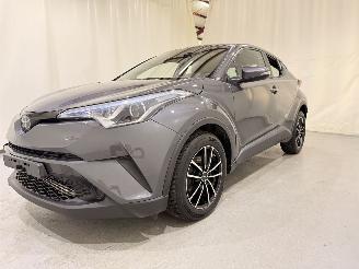 Damaged car Toyota C-HR 1.2 Turbo C-ity 2018/1