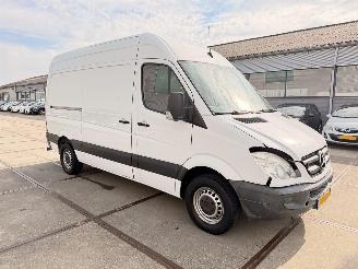 damaged commercial vehicles Mercedes Sprinter 211 CDI HD 366 Automaat Clima 2008/5