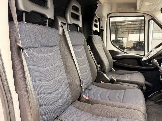 Iveco Daily 35S16V 2.3d 114kW Airco picture 22