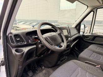 Iveco Daily 35S16V 2.3d 114kW Airco picture 25