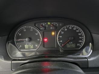 Volkswagen Polo 1.4-16V Comfortline AC 5,Drs LM 60Kw NAP picture 18