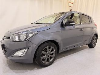 Hyundai I-20 HB 1.2i Busines Edition GO picture 16