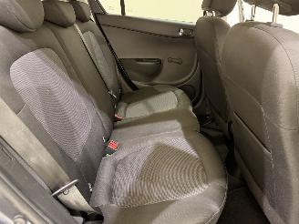 Hyundai I-20 HB 1.2i Busines Edition GO picture 18