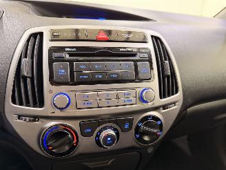 Hyundai I-20 HB 1.2i Busines Edition GO picture 15