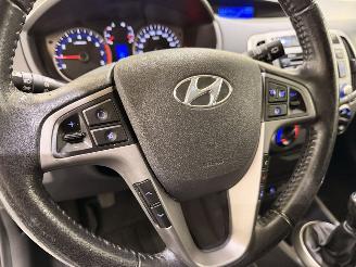 Hyundai I-20 HB 1.2i Busines Edition GO picture 23