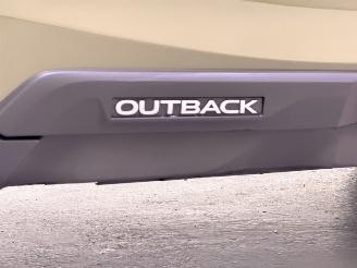 Subaru Outback 2.5i Premium AWD Aut8 picture 34