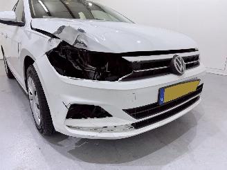 Volkswagen Polo VI HB 1.0 TSI Comfort Navi/Airco picture 11