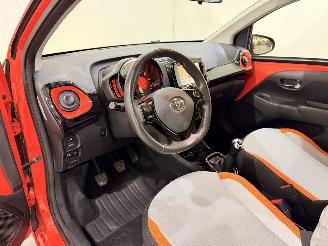 Toyota Aygo HB 1.0 VVT-i x-cite Navi/Airco picture 38