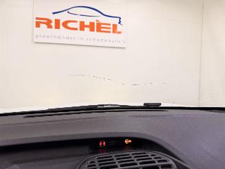 Citroën C1 HB 1.0 VTi 68 Style Navi picture 25