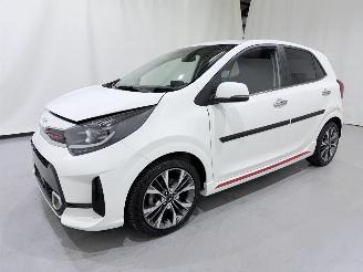 Damaged car Kia Picanto 1.2 GT-Line Automaat Navi/Clima 2022/7