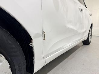 Hyundai I-20 HB 1.0 T-GDI Comfort Automaat picture 46