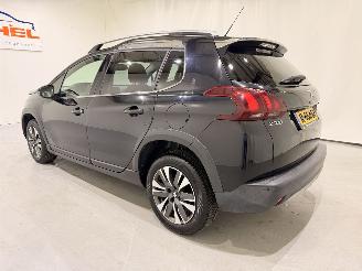 Peugeot 2008 1.2 GT-Line Automaat Navi/Clima picture 4
