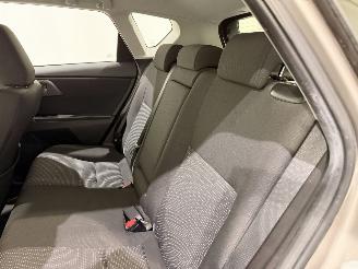 Toyota Auris HB 1.8 Hybrid Comfort picture 45