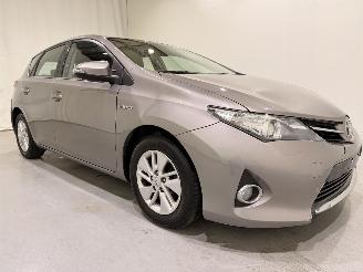 Coche accidentado Toyota Auris HB 1.8 Hybrid Comfort 2014/8