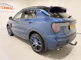 Lynk & Co 01 1.5 Plug-in Hybrid Pano/Apple picture 4