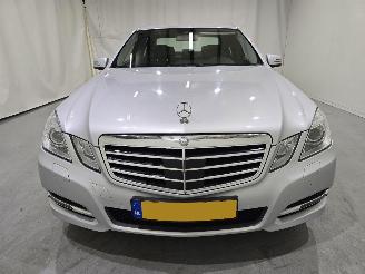Mercedes E-klasse 200 CGI Avantgarde AUT 135Kw Bjr.2011 picture 2