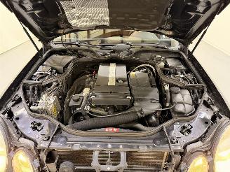 Mercedes E-klasse Sedan E200 K Avantgarde Aut picture 41