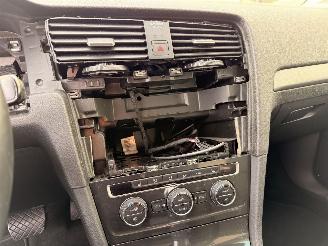 Volkswagen Golf VII e-Golf Limited 100kW picture 8