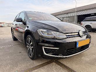 damaged passenger cars Volkswagen Golf VII e-Golf Limited 100kW 2019/3