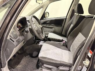 Suzuki SX4 1.6 VVT Executive Clima picture 32