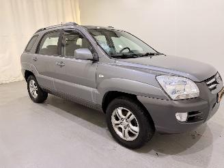 Vaurioauto  passenger cars Kia Sportage 2.0 CCVT Executive Clima 2005/1