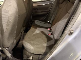 Toyota Aygo X 1.0 VVT-i Envy Automaat picture 39