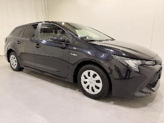 damaged passenger cars Toyota Corolla Touring Sports 1.8 VVT-i HEV Comfort Aut Clima 2021/11