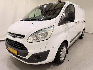 krockskadad bil bedrijf Ford Transit Custom 2.2 TDCi L2H1 Trend Navi 2016/3