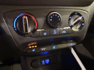 Hyundai I-20 1.2 Premium Passion Navi picture 26