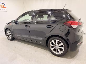 Hyundai I-20 1.2 Premium Passion Navi picture 34