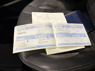 Peugeot 2008 1.2 PureTech Allure Automaat picture 19