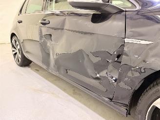 Volkswagen Golf HB 1.0 TSI Business Connect Navi/Clima picture 11