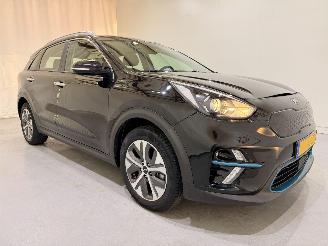 krockskadad bil auto Kia e-Niro 64kWh DynamicLine Aut 2020/11