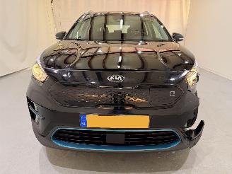 Kia e-Niro 64kWh DynamicLine Aut picture 2