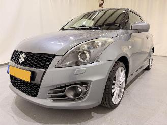 Damaged car Suzuki Swift 1.6 Sport Clima/Navi 2016/3