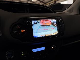 Toyota Yaris 1.5 VVT-i Hybrid Dynamic Aut. picture 16