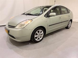 Toyota Prius HB 1.5 VVT-i HEV Aut. picture 22