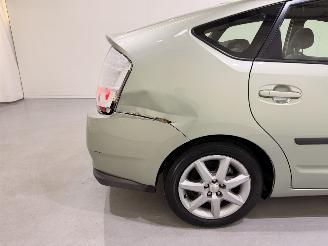 Toyota Prius HB 1.5 VVT-i HEV Aut. picture 17