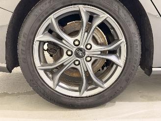 Ford Focus Wagon 1.0 EcoBoost ST-Line Aut8 picture 32