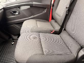 Renault Trafic 2.0 Blue dCi 150 Comfort Automatic picture 24